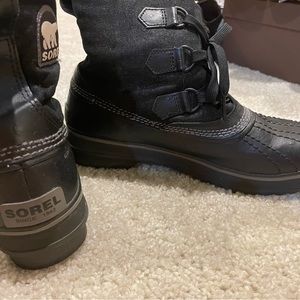 Sorel winter boots size 7